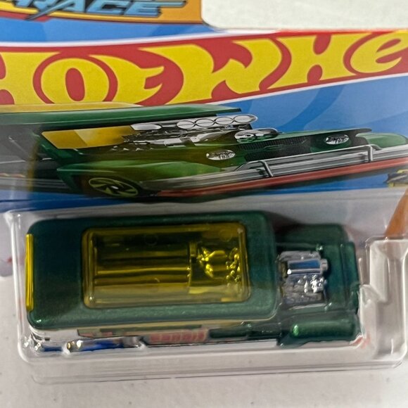 Hot Wheels Road Bandit • HW Fast Transit • 2024 Mainline • Green Diecast Car - Picture 4 of 6